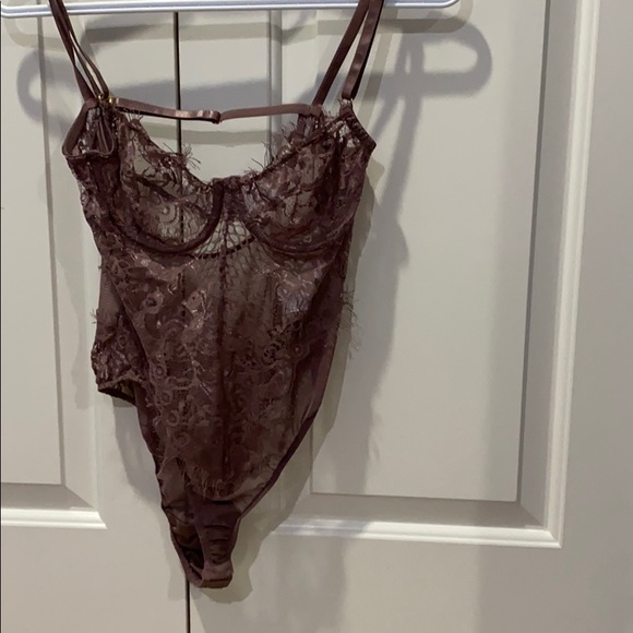 Coco&Yves Body suit - Picture 2 of 4